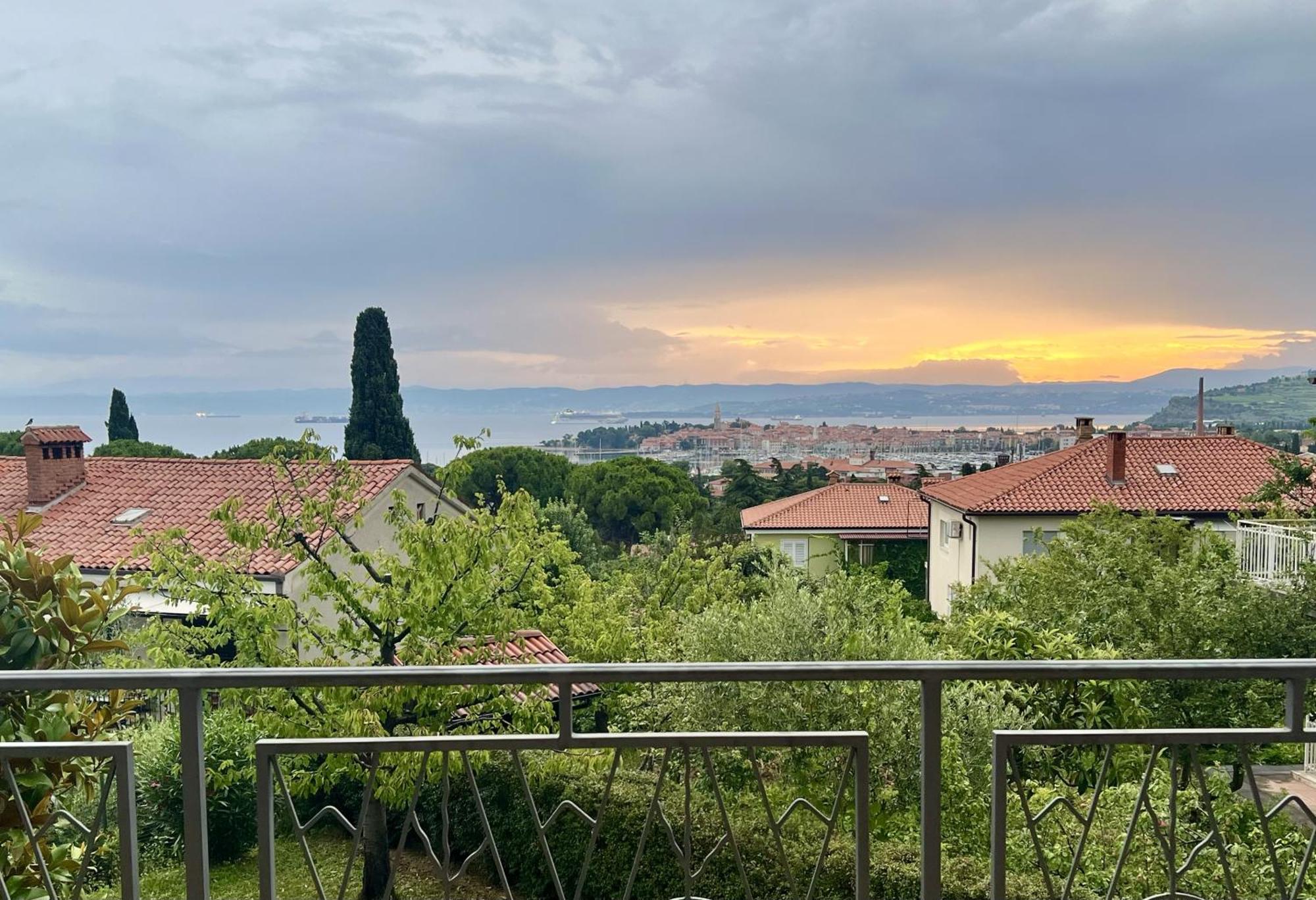 Magnolia Apartments Izola Eksteriør bilde